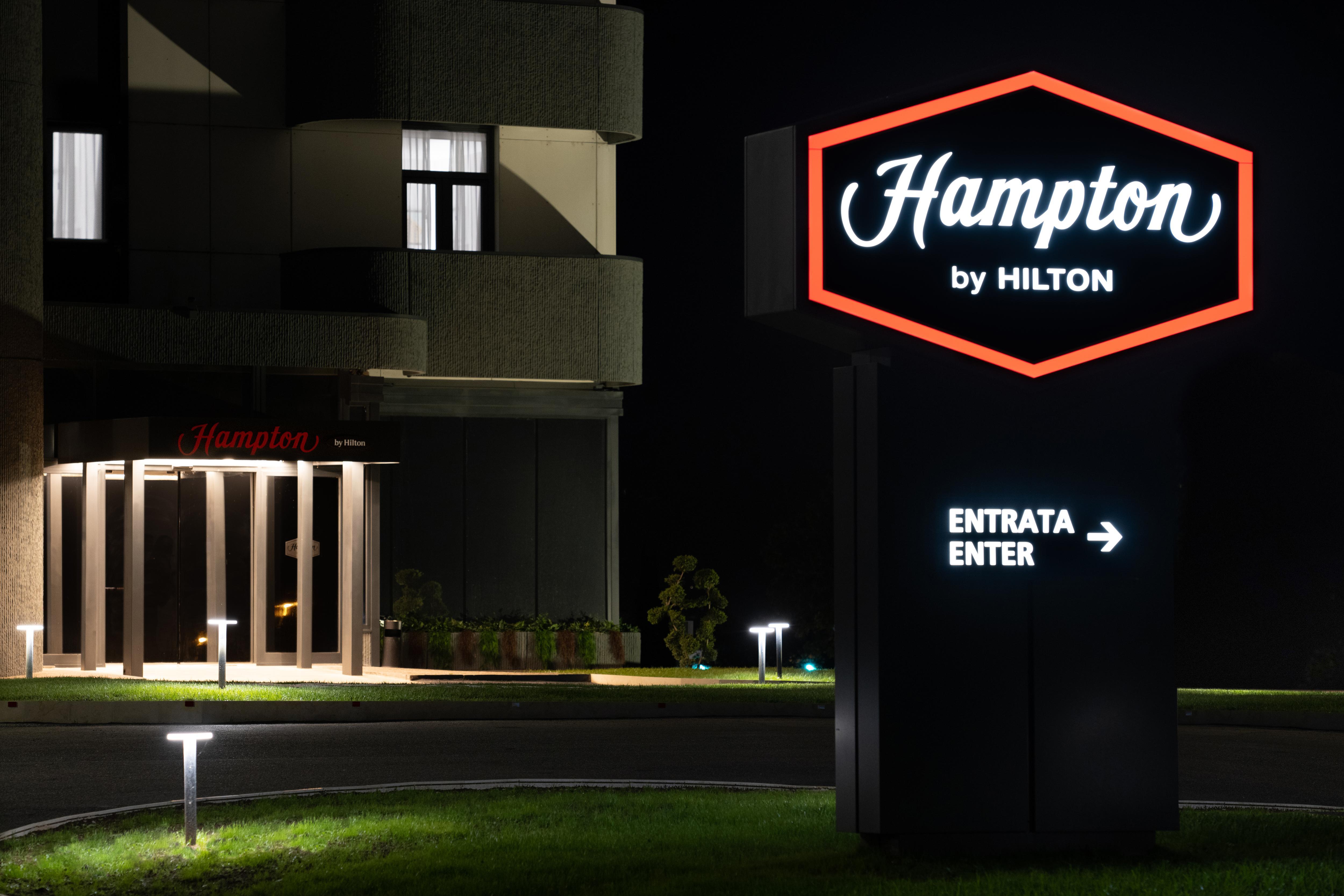 Hampton By Hilton Rome North Ф'яно-Романо Екстер'єр фото